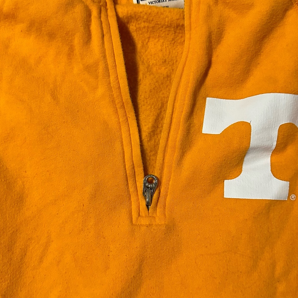 Tennessee half zip